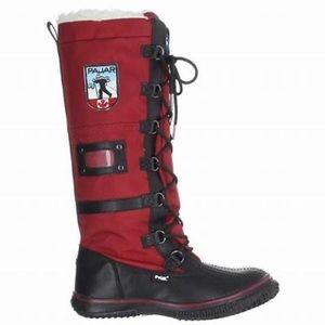 AMAZING PAJAR CANADA RED WINTER BOOTS. WORED ONLY ONCE! Like new! ORIGINAL BOX